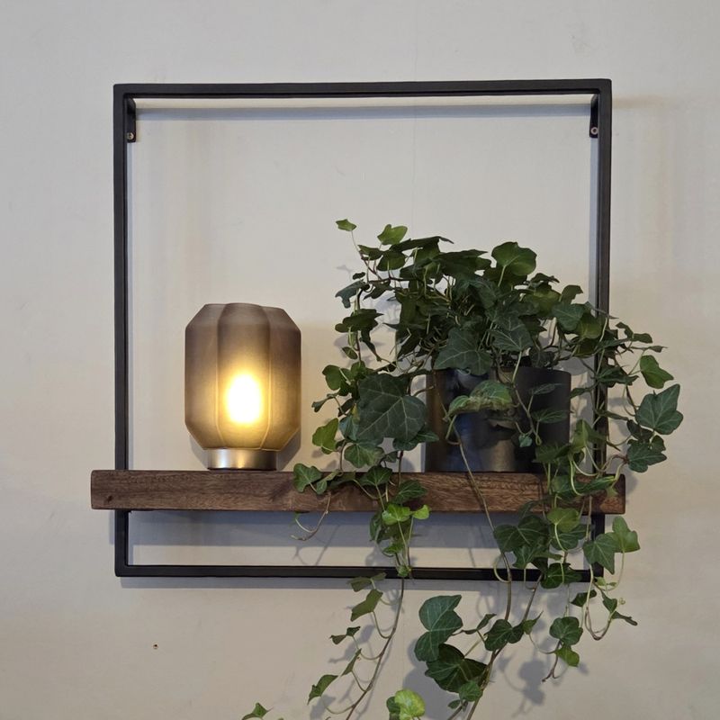 Hylle Maddison brun kvadrat